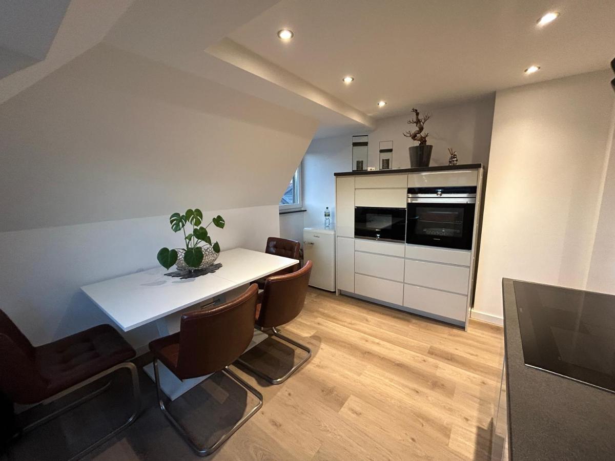 Ferienwohnung Nella พาเดอร์บอร์น ภายนอก รูปภาพ