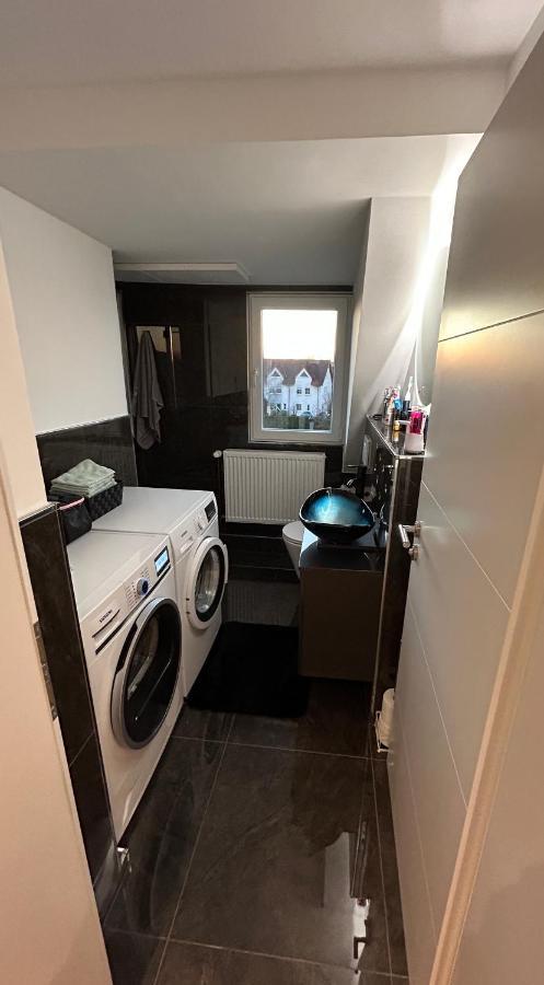 Ferienwohnung Nella พาเดอร์บอร์น ภายนอก รูปภาพ